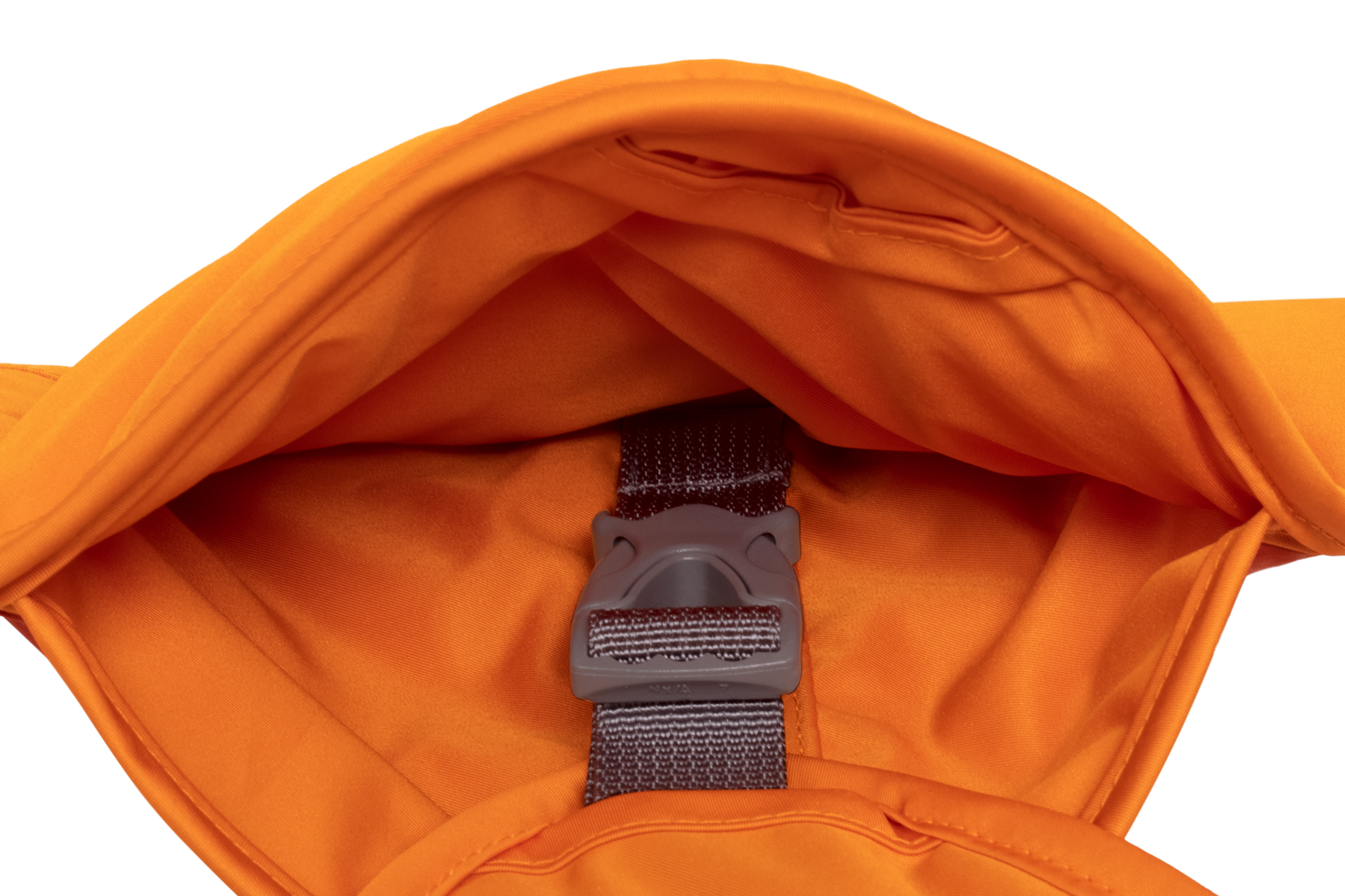 05603-Quinzee-Campfire-Orange-Buckle-SMALL.png