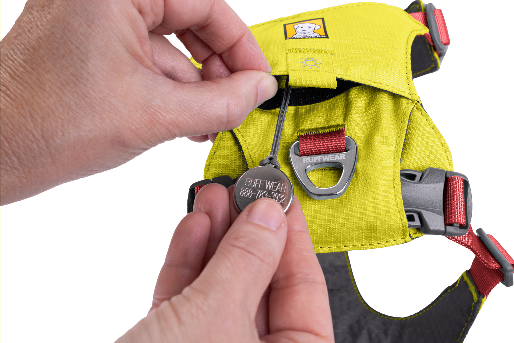 30821-Hi-And-Light-Harness-Lichen-Green-Tag-Attachment-SMALL.png