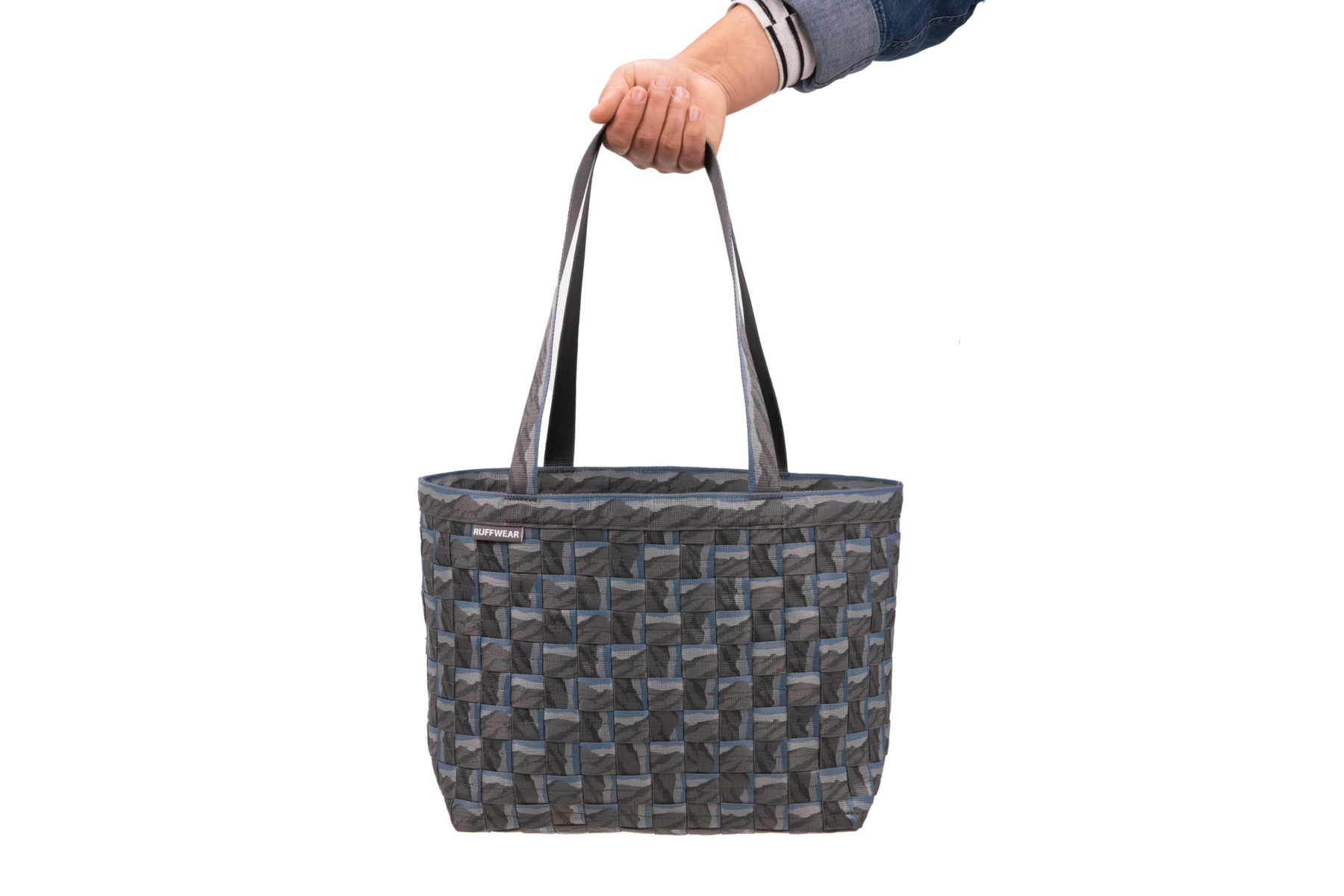 CompressedPNG-3689_Tote-Bag_Rocky-Mountains_Holding-Handles_STUDIO.png