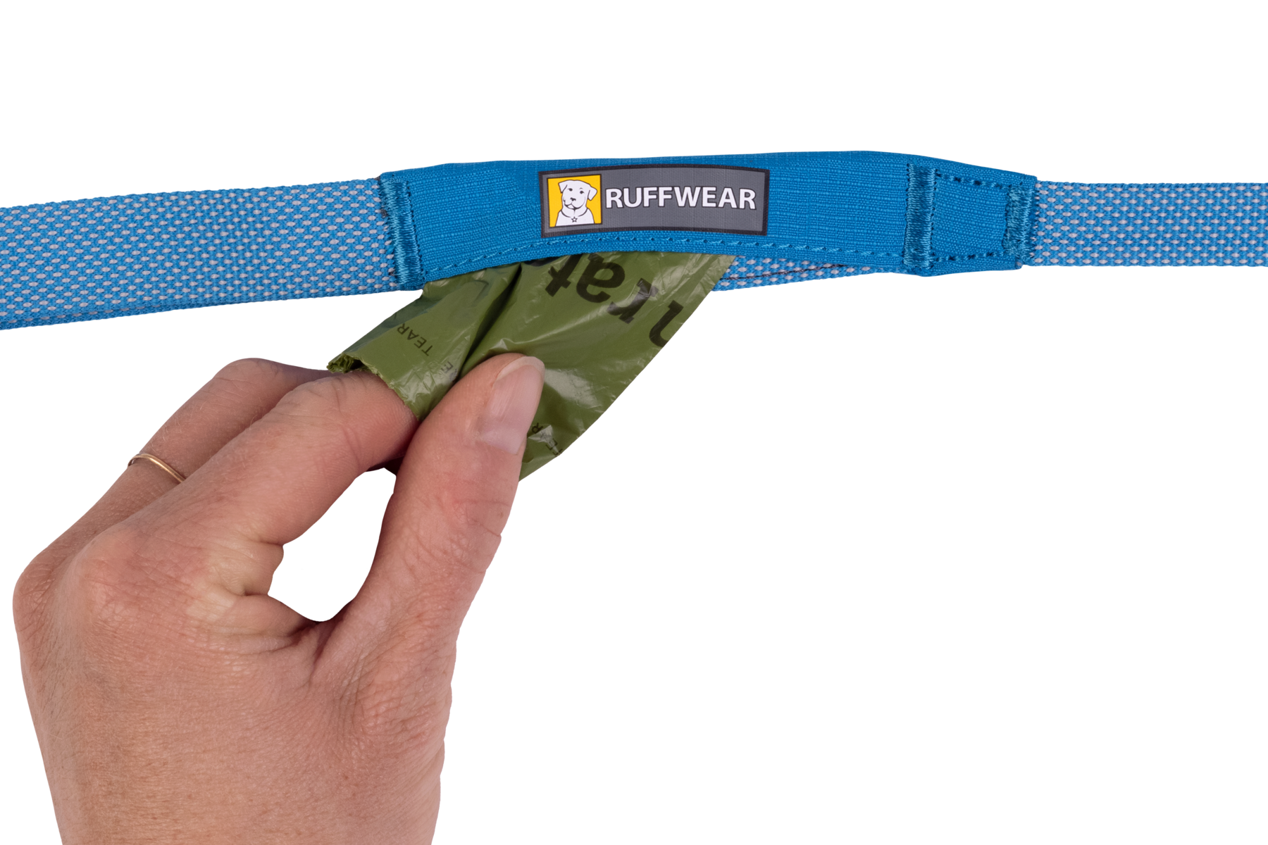 CompressedPNG-4085-Hi-And-Light-Leash-Blue-Dusk-Pocket-STUDIO.png