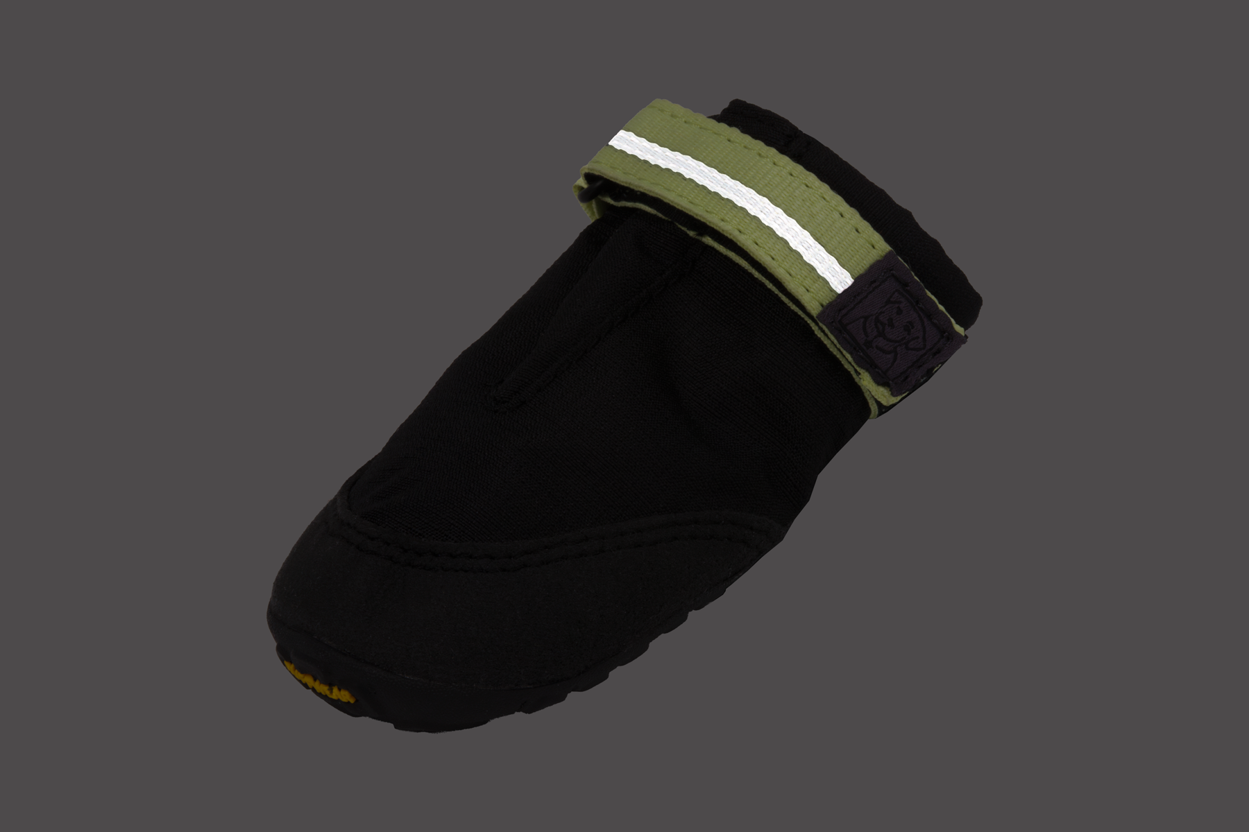 P15402_Summit-Trex-Shoes_Obsidian-Black_Reflective_SMALL_8ca4995e-270e-4e6b-aa39-3ffe487954d4.png